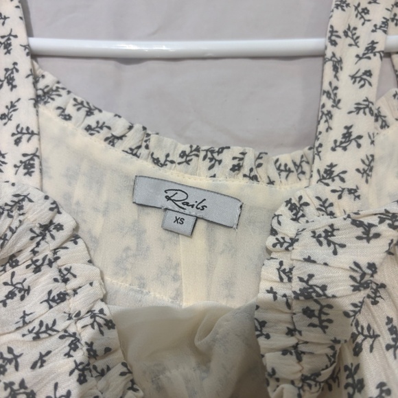 Rails Claire Petitie Floral Dress - Picture 3 of 5